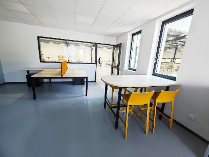 Jean Nicot Amenagement, Magasin De Fournitures De Bureau à Saint-Sériès