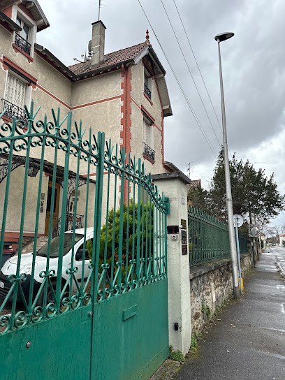 R. JARRETY Sa, Papeterie à Villemomble